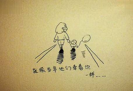 与其全家人围着孩子转,不如高质量地陪伴.