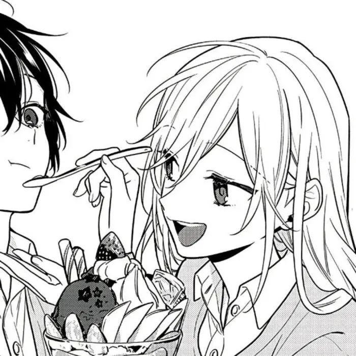 动漫情头|自截堀与宫村黑白漫画情侣头像