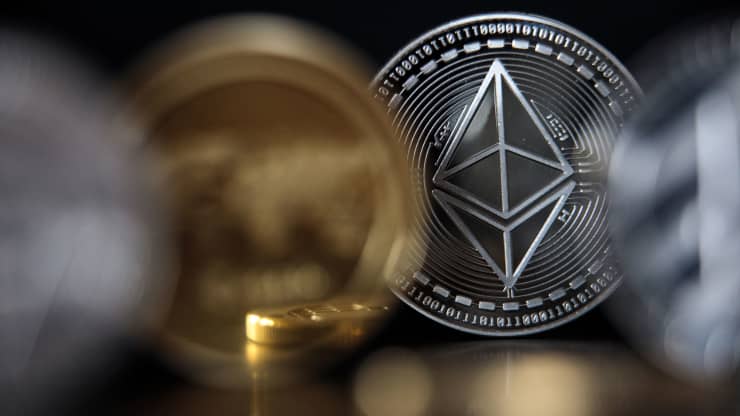 一枚比特幣漲到50萬美元、最終達到百萬美元？為何國際資本瘋狂看漲比特幣