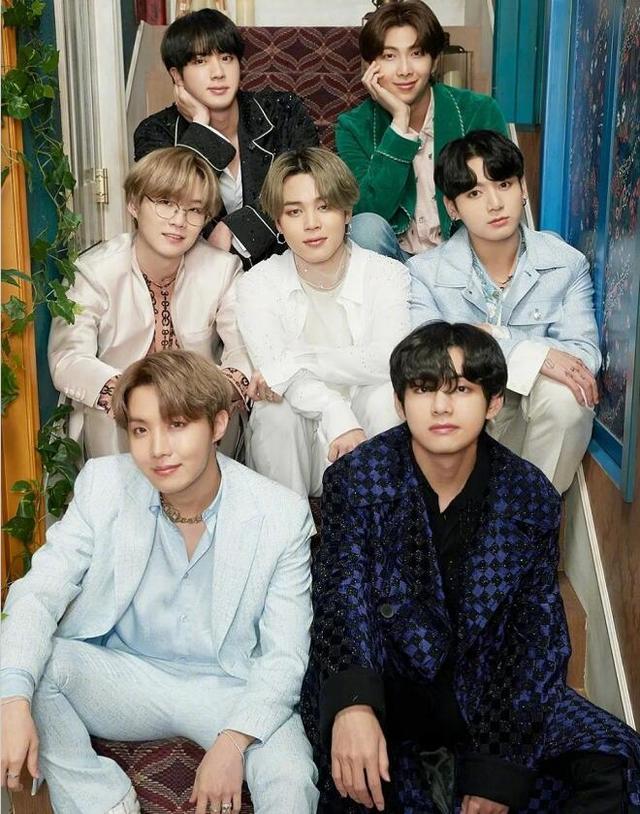 Bts防彈少年公司bighit風波後上市 首日大跌破發 中飯反應卑微 天天要聞