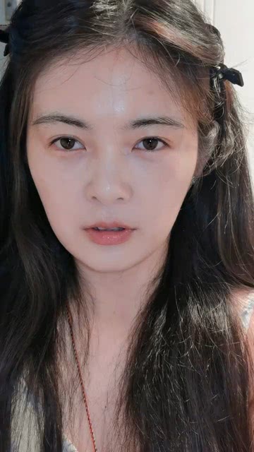 硬性隐形眼镜长什么样，硬性隐形眼镜长什么样图片