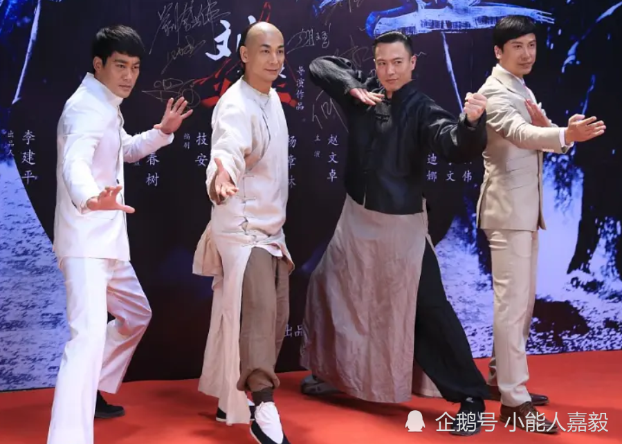 《战狼传说》,名字倒是和吴京有着共同的眼光,电影中不缺眼花缭乱的腿