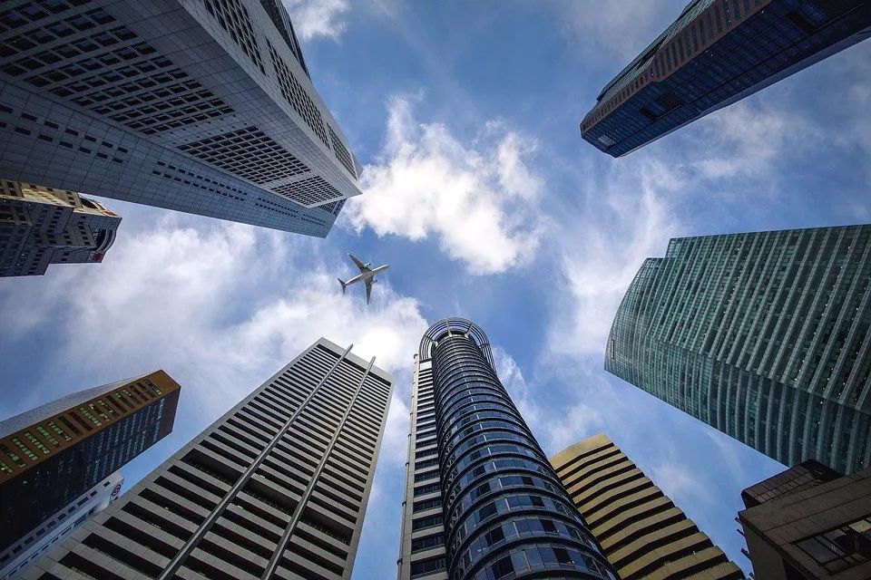 由于货币放水,国内经济好转,很多城市的楼市都将远远好于2020年,甚至