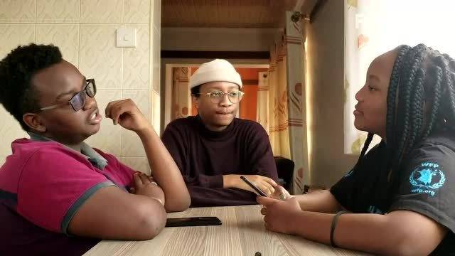 老外恶搞一个小朋友视频，老外恶搞一个小朋友视频大全