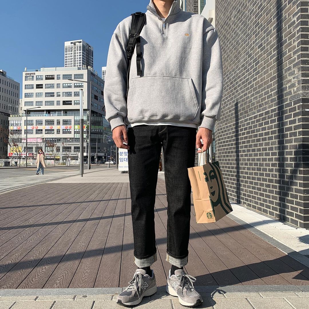 潮男,搭配,卫衣,羽绒服,穿搭,休闲鞋,矮个子