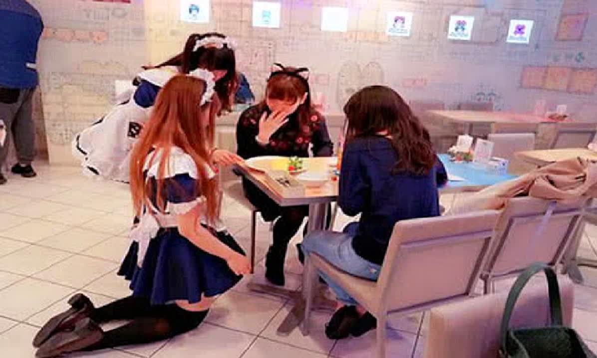 0?fmt=jpg&size=65&h=718&w=1196&ppv=1