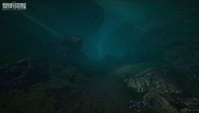 浴池吧台下的蛇影，梦境中的潜意识探索与自我防御