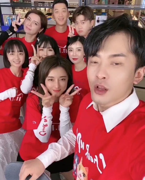 辛巴,时诗,李佳琦