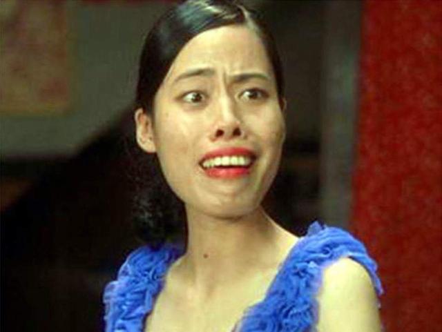 周星驰电影美女多,丑女比美女还要多,这是为什么?