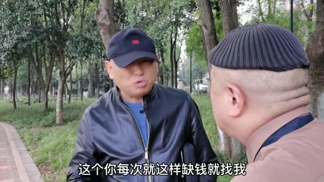 男生欠钱恶搞视频，男生欠钱恶搞视频大全