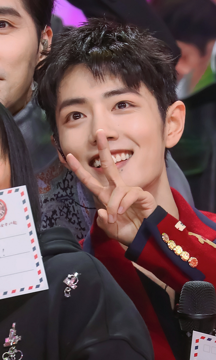 送走2020迎来2021肖战终于敢出来接综艺了