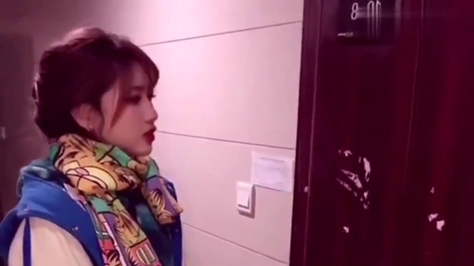 背影改编恶搞视频，背影改编恶搞视频大全