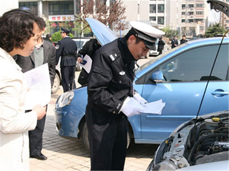 为啥烦汽车年检 网友 检一次abs系统都坏了 太暴力 看点快报