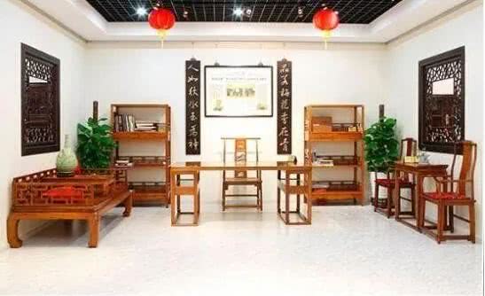 室雅何须大 花香不在多 最美中式书房打造指南 看点快报