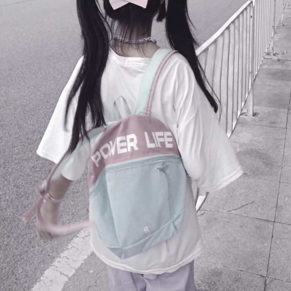 微丧·不露脸·真人女生头像:没那么难过,只是你离开后有些不习惯