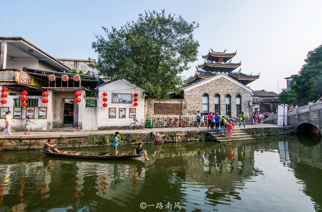 广东唯一的世界美食之都,旅游景点古色古香,水乡风情媲美周庄