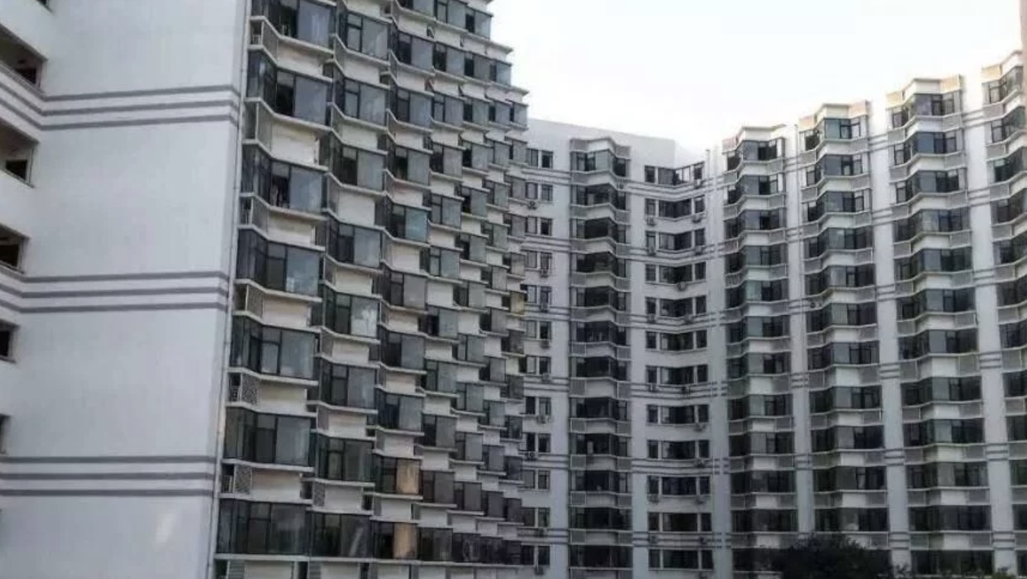 清华宿舍曝光 外观气派里面设施齐全 网友 怪我当初没好好学习 看点快报