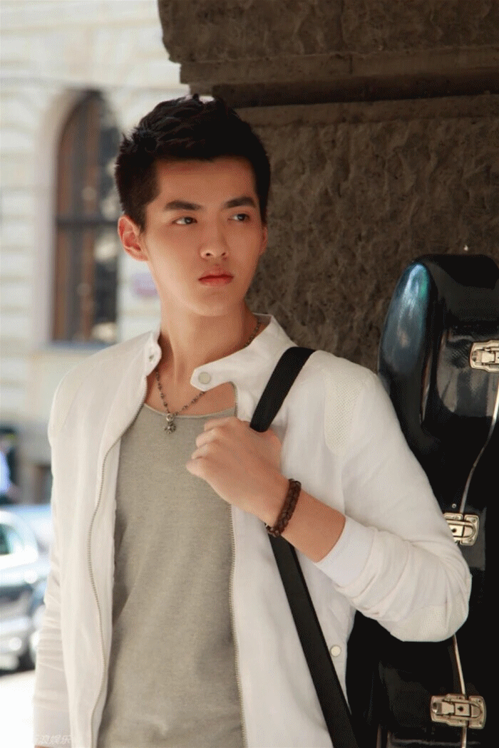 吴亦凡我是认出来了,但没认出