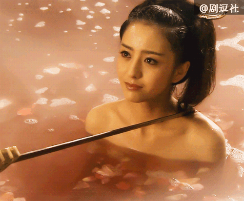 《完美关系》被疯狂吐槽狗血,编剧竟然甩锅佟丽娅演技