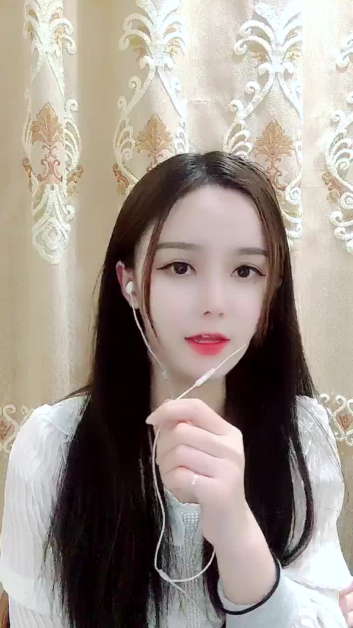 0?fmt=jpg&size=128&h=1280&w=720&ppv=1