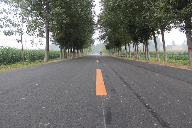 (通许县柏油马路)