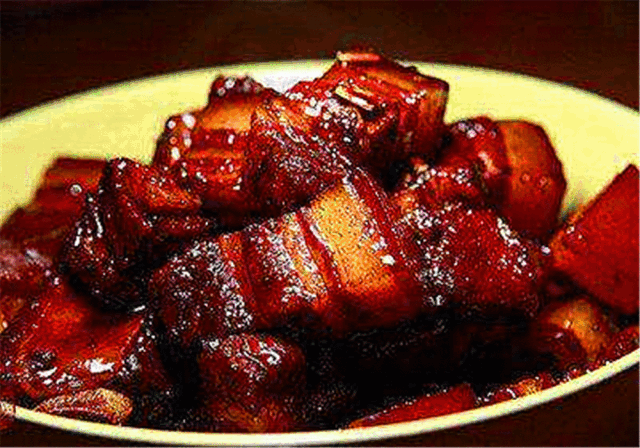 做红烧肉时,中途切记多加这一