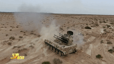 火力打击一轮接着一轮,坦克分队在炮火掩护下发起冲击,成功将目标摧毁