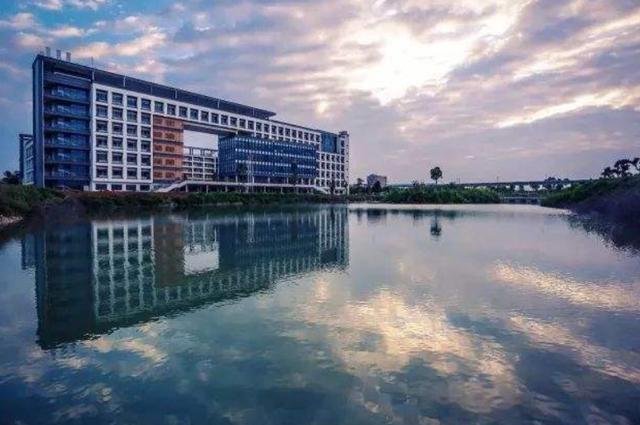 广东财经大学,东莞理工学院