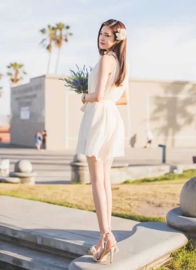 自然又好看的17个拍照姿势,get起来,拍好看照片