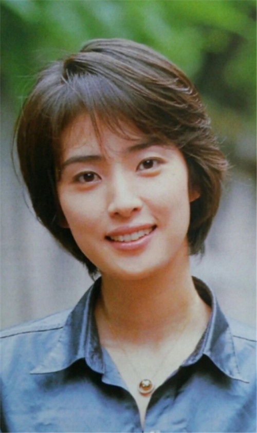 日本最优男役 男扮女装30年 无数女人为她着迷 却选择终身不嫁 看点快报