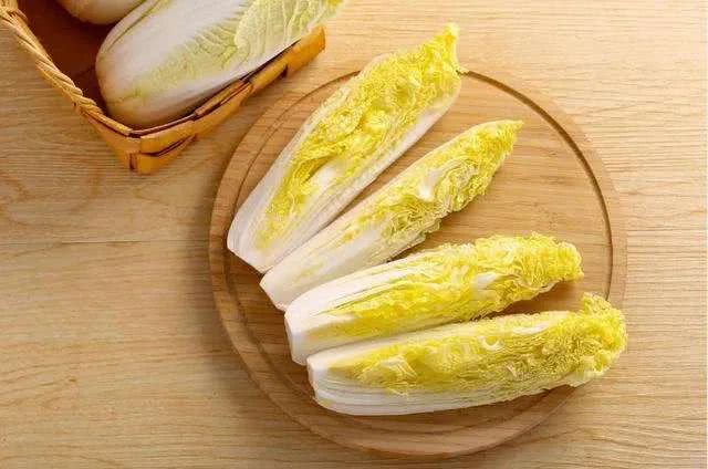 黄芽菜的功效与作用 黄芽菜和大白菜的区别 看点快报