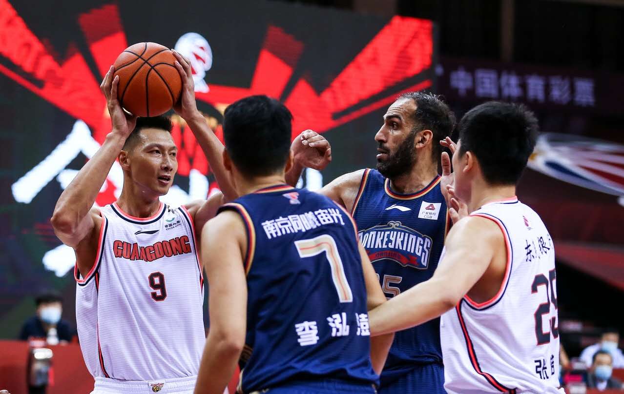 易建联,广东男篮,广东宏远,徐杰,同曦男篮,胡明轩