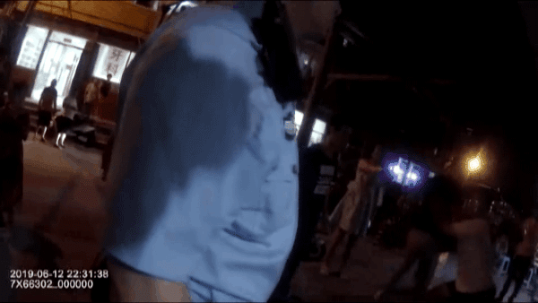 没事找事,无理取闹,妨害公务,拘!