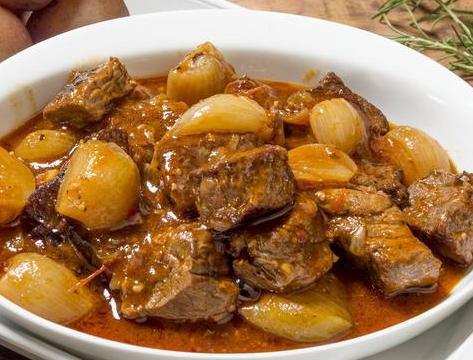 【土豆炖牛肉】