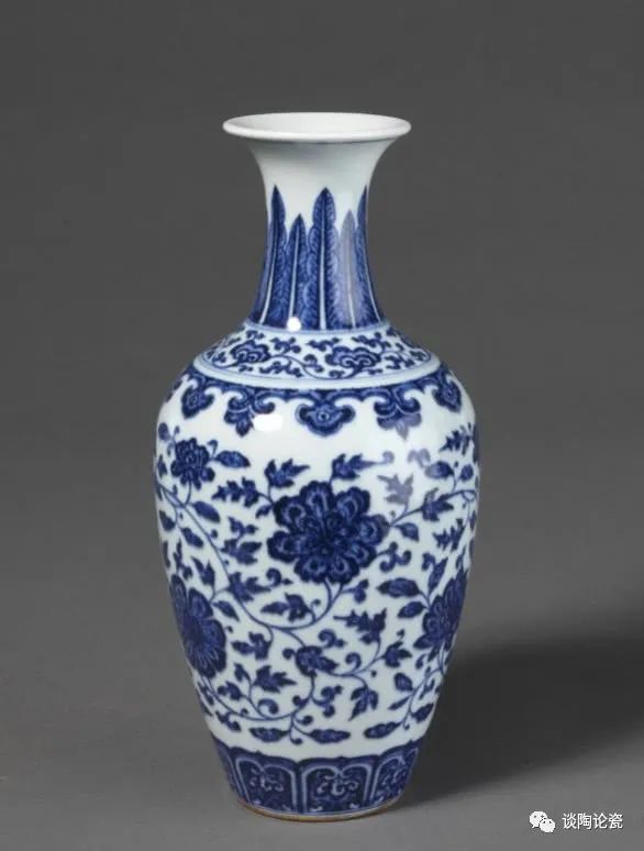 中国 大清雍正年製 紅地青花花文 水孟 筆洗 V R6233E