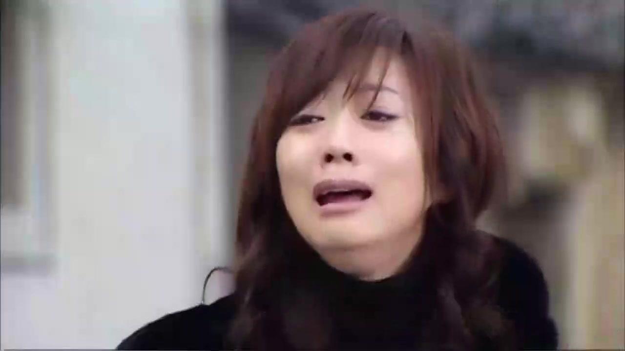 梦境中的温柔，梦见前女朋友哭了我给她擦眼泪