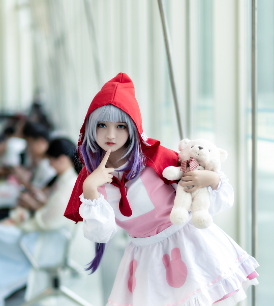 动漫cosplay女生头像,cosplay动漫图片 动漫《小林家的龙女仆》康娜cos,戴红帽的小姐姐呆萌可爱