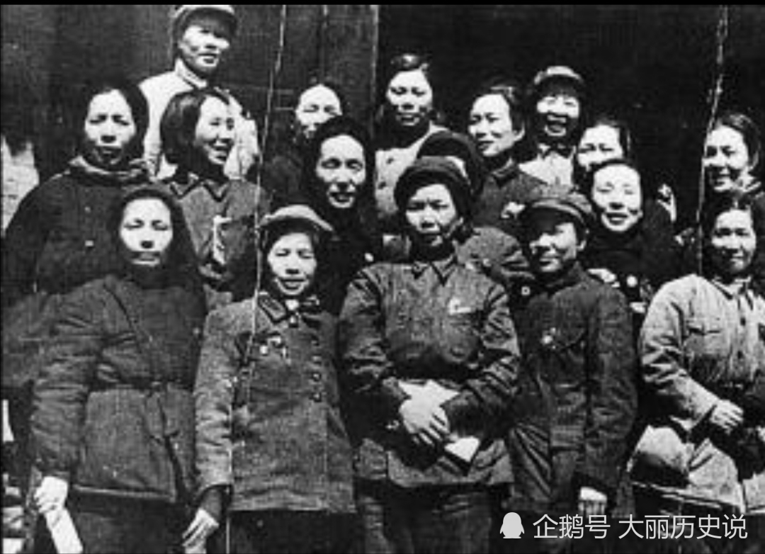 李德,萧月华,妇女,革命