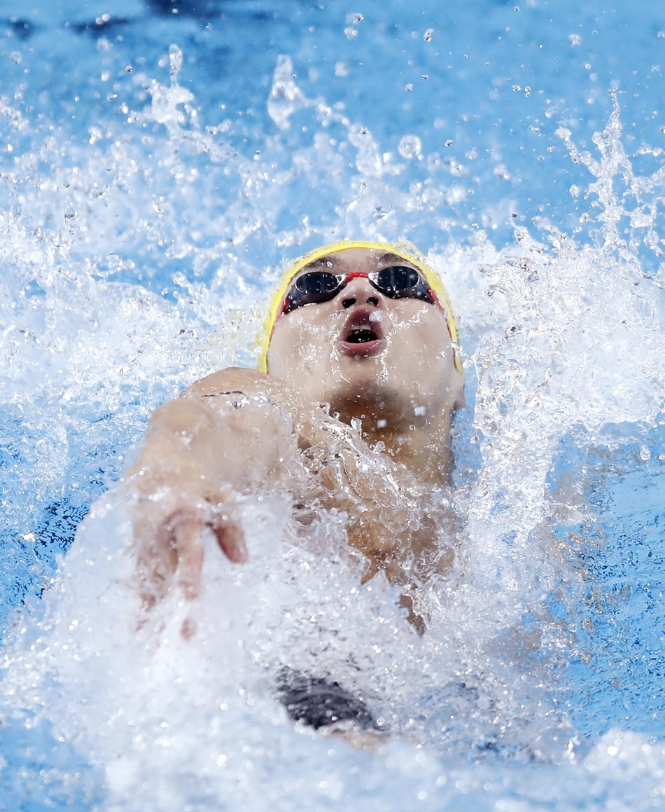 徐嘉余入江陵介并列100仰冠军 看点快报