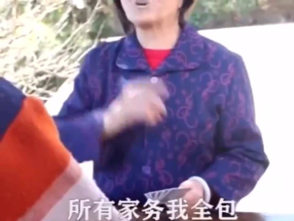 老头视频恶搞，老头搞笑视频