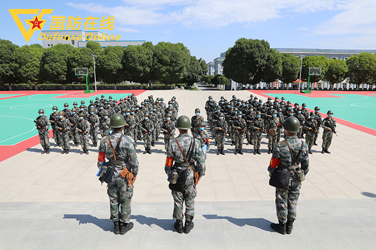 陆军边海防学院乌鲁木齐校区毕业综合演练