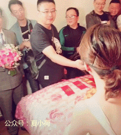 3.伴娘说划拳赢了就可以娶走新娘子,伴郎团已经败了一圈了怎么办?