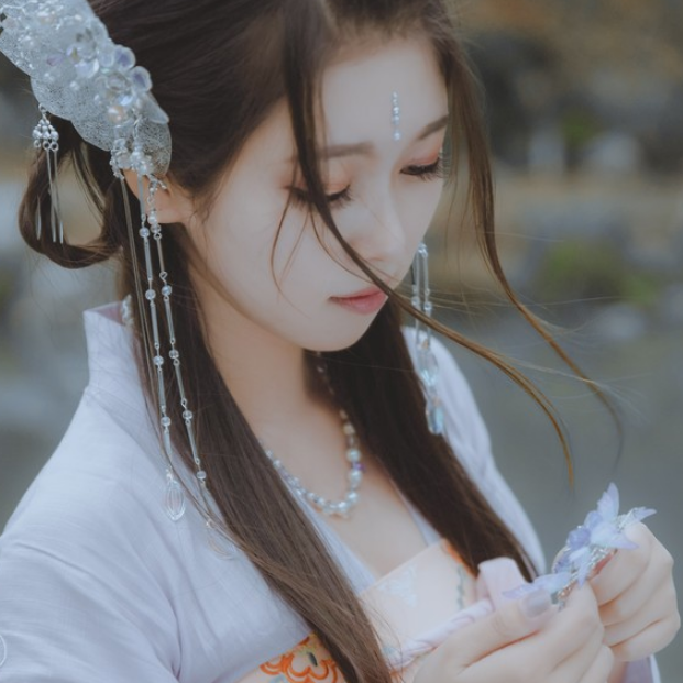 头像图片 古风 小姐姐,头像图片 古风 淡雅 古风高清女生头像:唯美清新的小姐姐