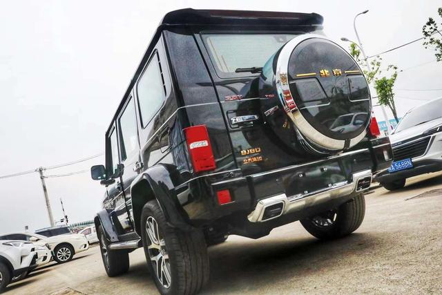 与中国第一辆火星车同框,北京越野汽车2020款bj80正式