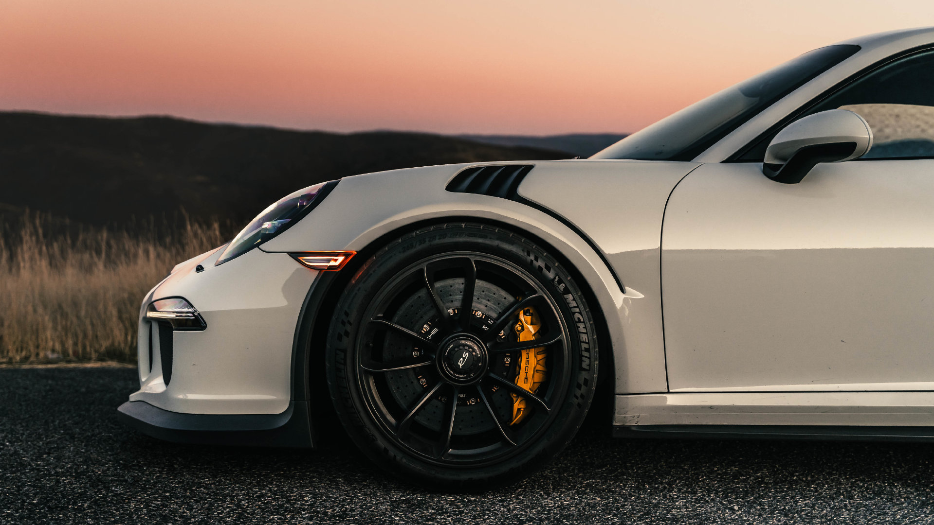 保时捷911 gt3rs 是你心目中的