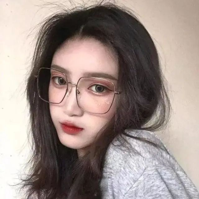 微信头像:女生头像 | 感情就到这 我选尊严