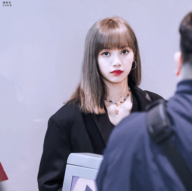 又甜又辣的lisa