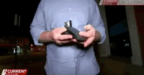 靠atm漏洞狂取近800万,包飞机买豪车过上奢靡生活,法院还说不怪他