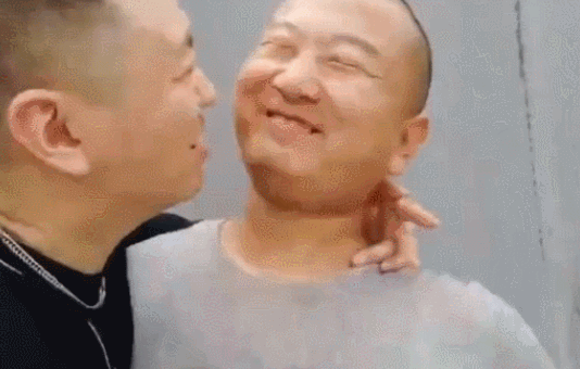药水哥