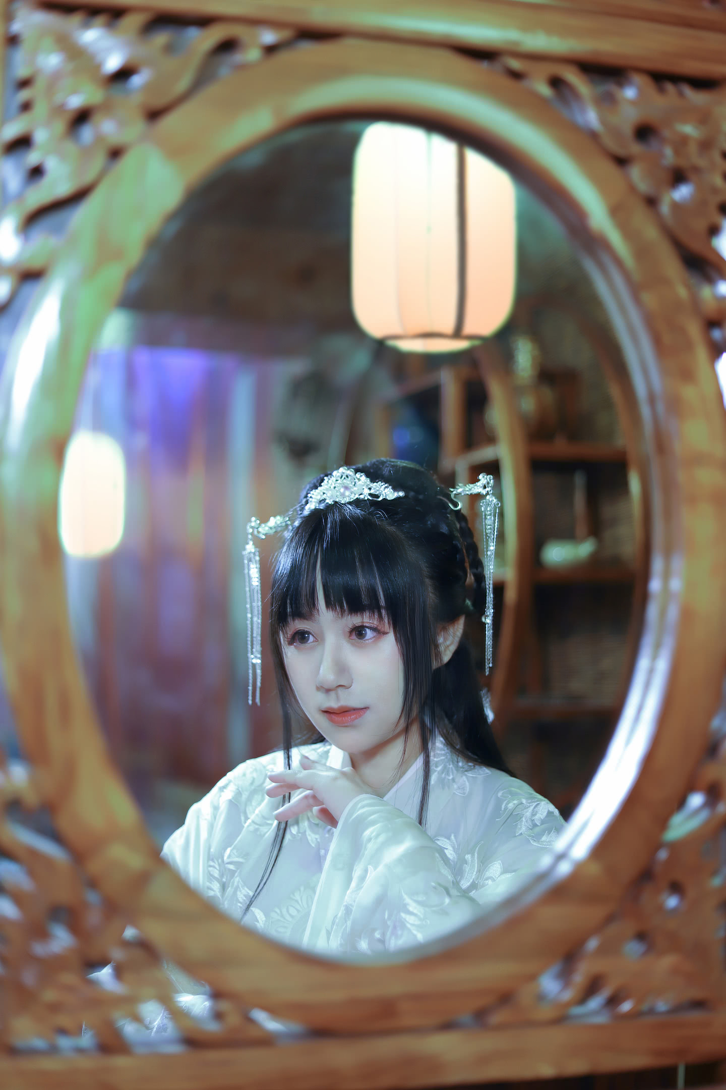 Cosplay汉服,Jkcosplay下限美腿 汉服私影 cosplay 对镜贴花黄!